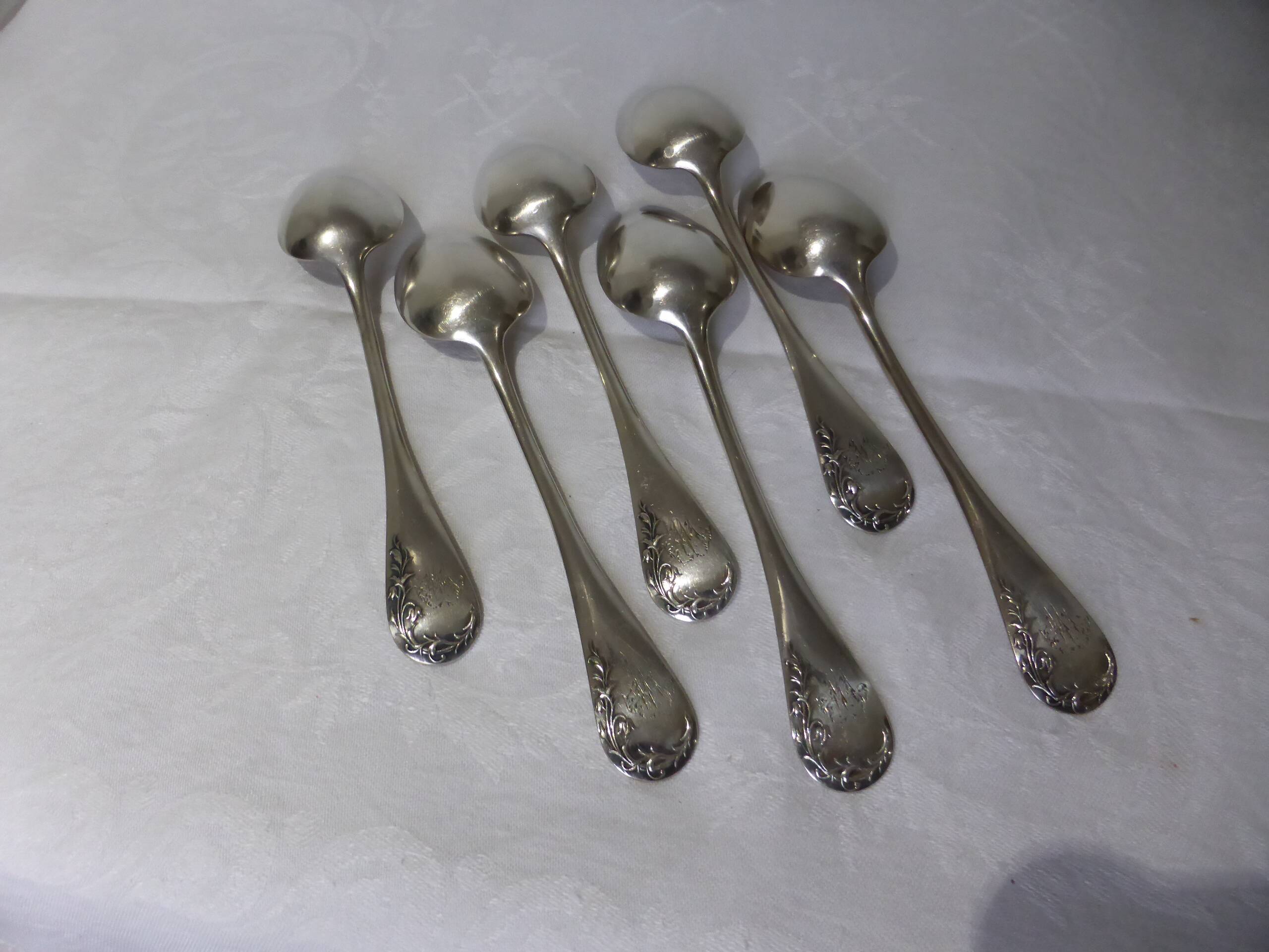 6 vintage silver-plated metal soup spoons, hallmarked 211289