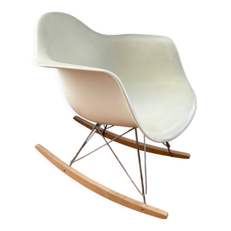 Rocking chair de Charles et Ray Eames