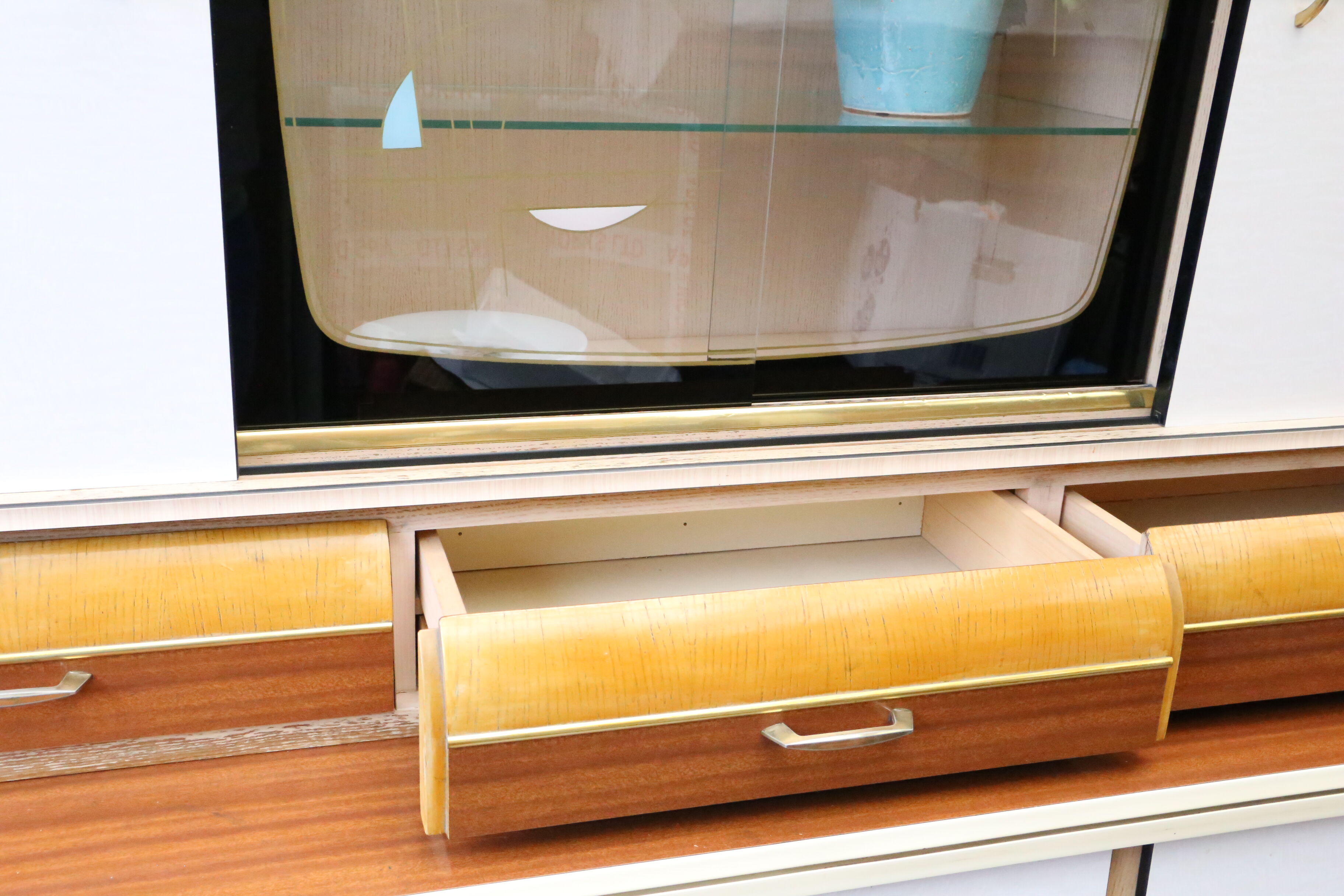 Buffet vintage, bois et formica, 1950