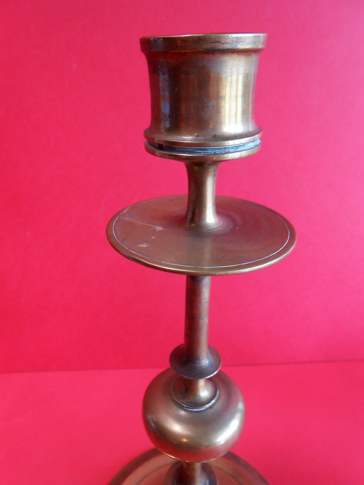 Pair of bougeoirs bronze