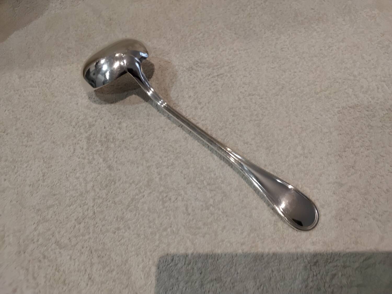 Louche à potage métal argenté orfèvre Christofle modèle Albi 28,7cm