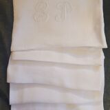 5 monogrammed cotton towels