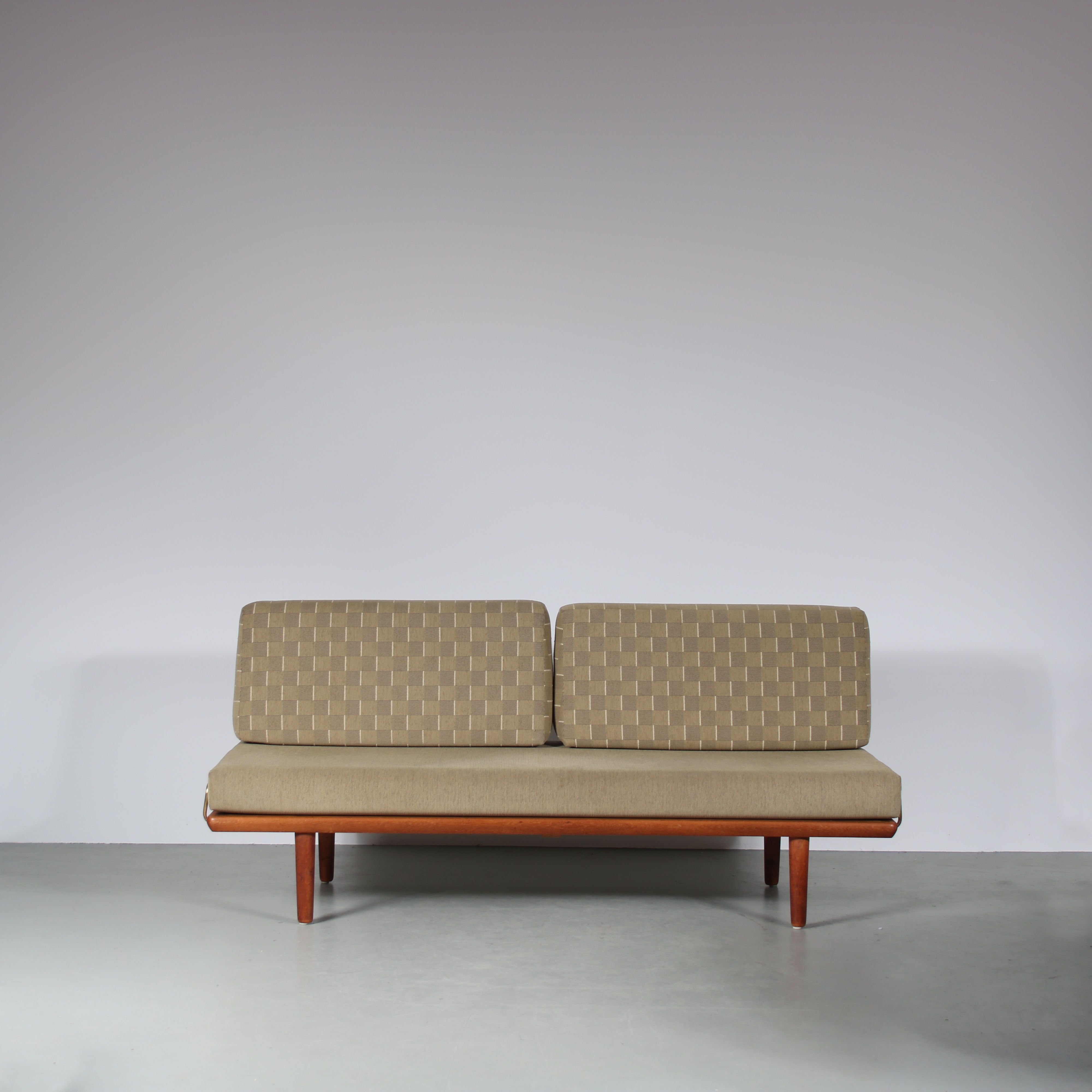 1950s “GE19” Sofa by Hans J. Wegner for Getama, Denmark