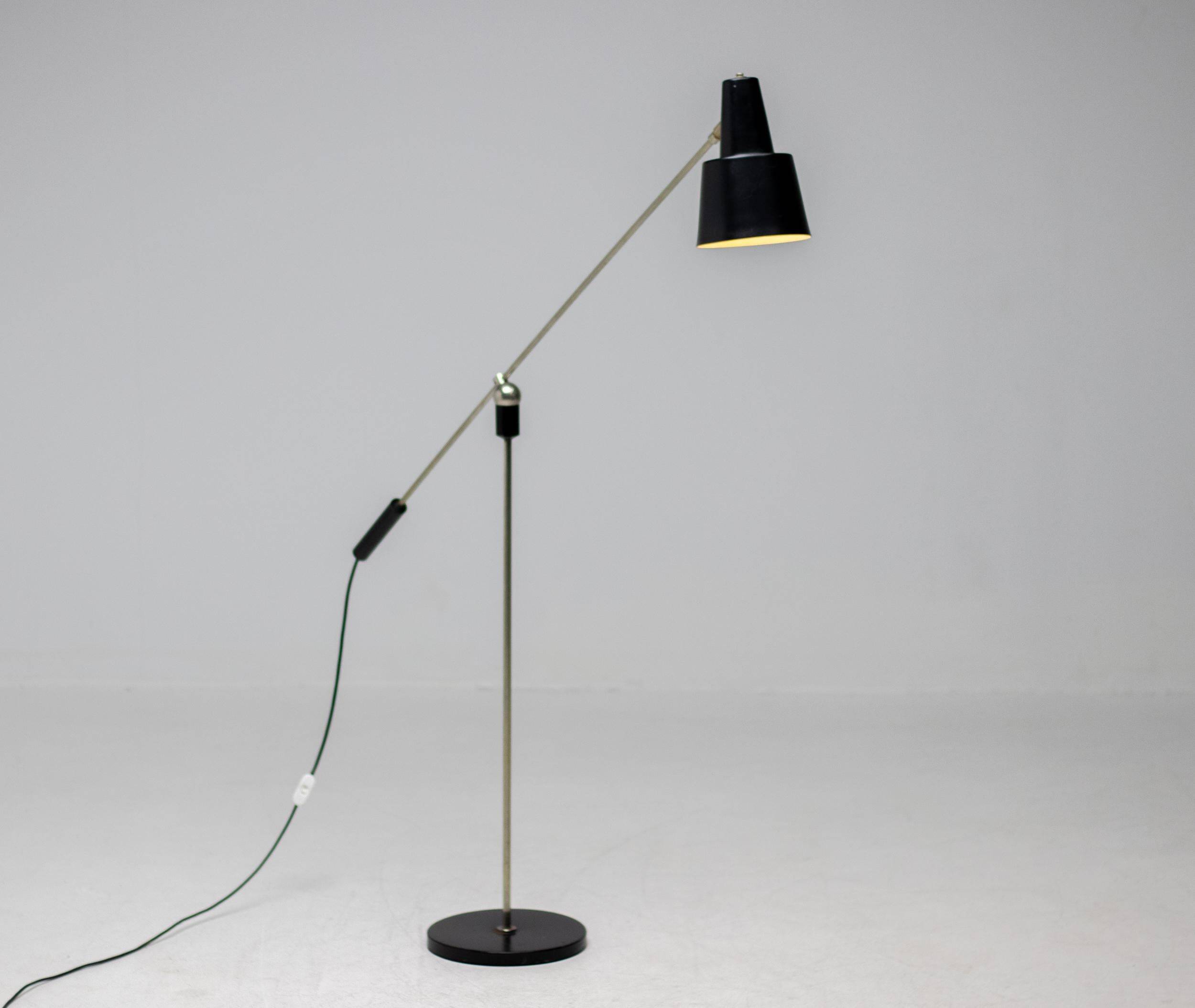 Magneto floor lamp by H. Fillekes for Artifort, Netherlands, 1956