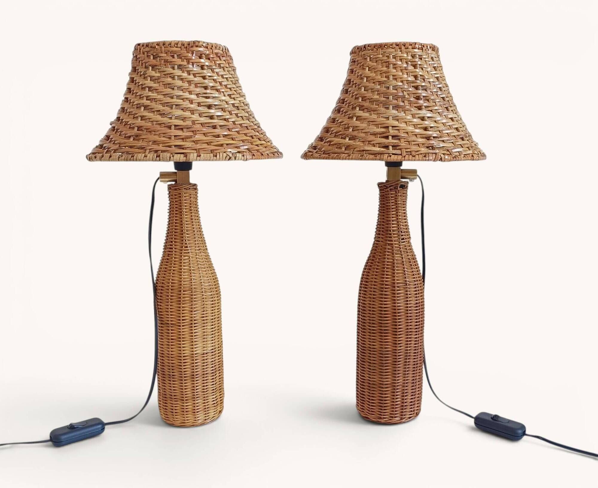 Pair of Table Lamps in Handwoven Wicker and Rattan, France, 1960s