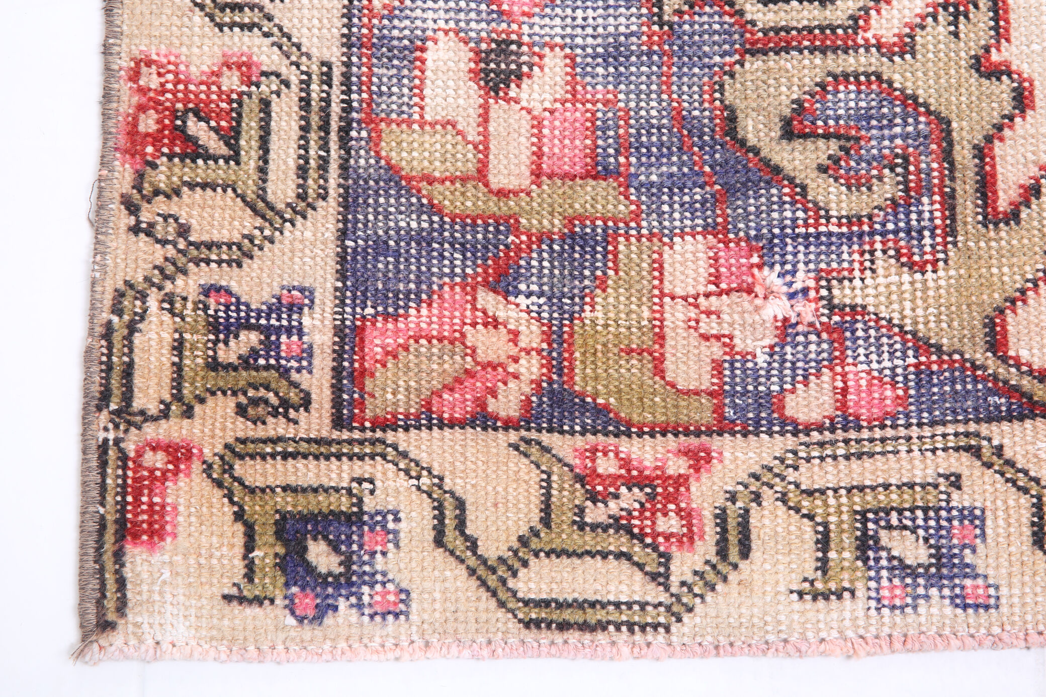 4x7 madallion faded oushak rug, 220x132cm