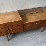 Vintage chest of drawers / sideboard from the 50s in golden oak