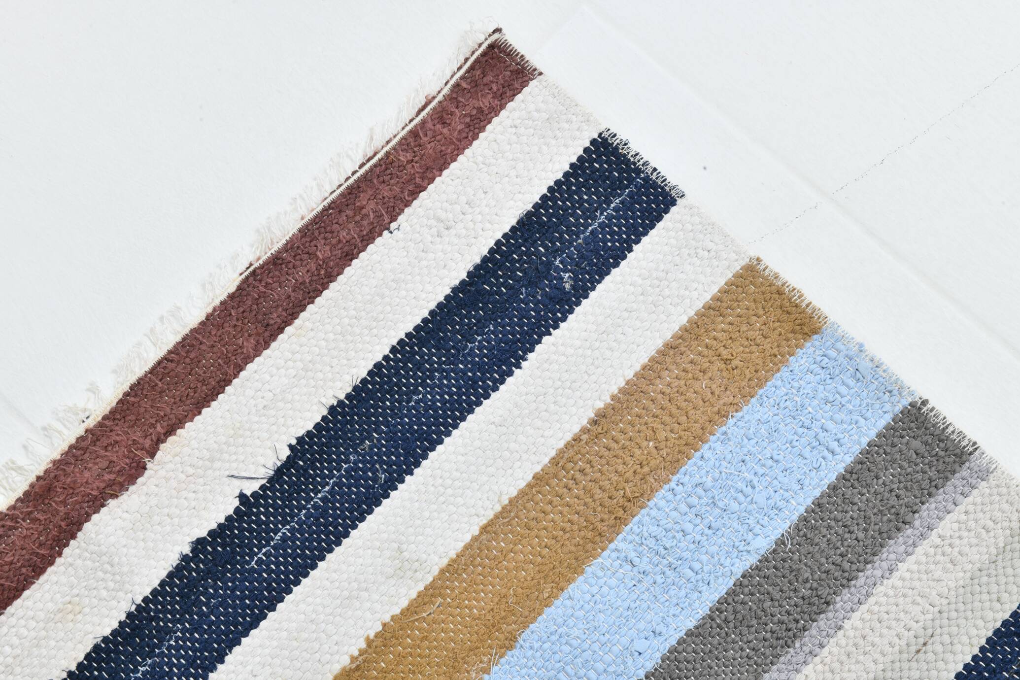 2x9  Multicolor Vintage Kilim Runner Rug, Hallway Runner Rug, 73x286Cm