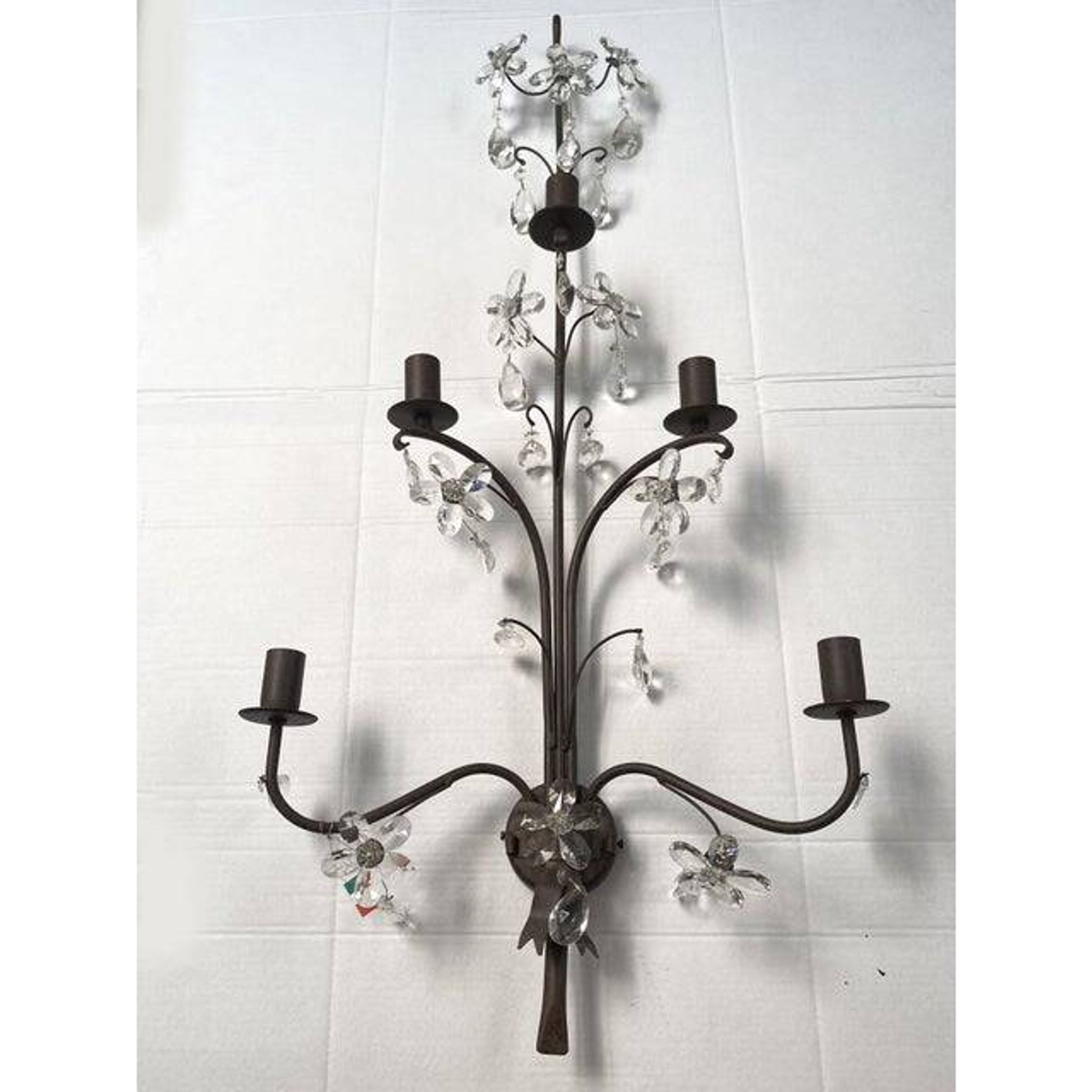 Contemporary rush and crystal flowers wall lamp