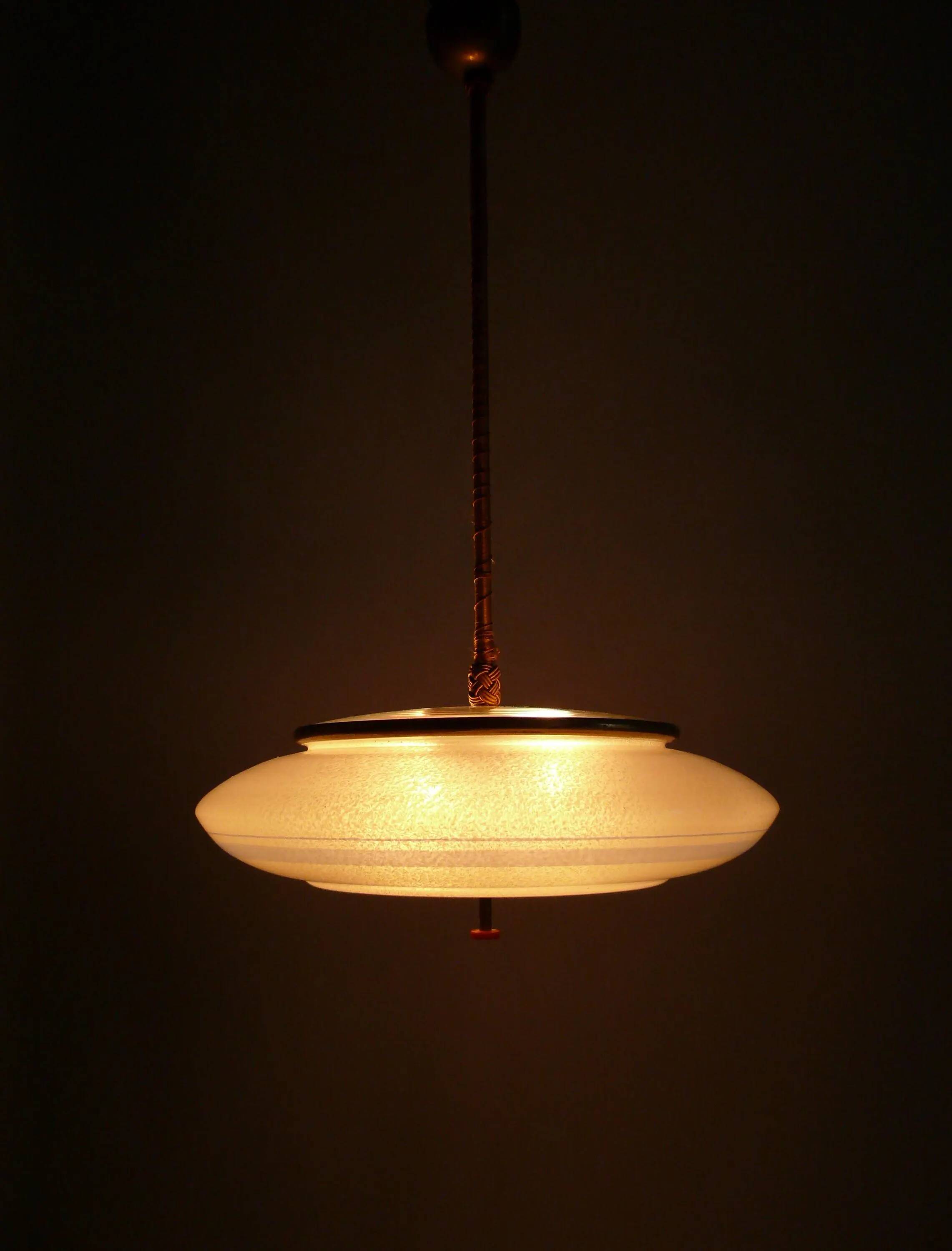 Suspension Art Déco en laiton blanc et verre - années 1930-1950