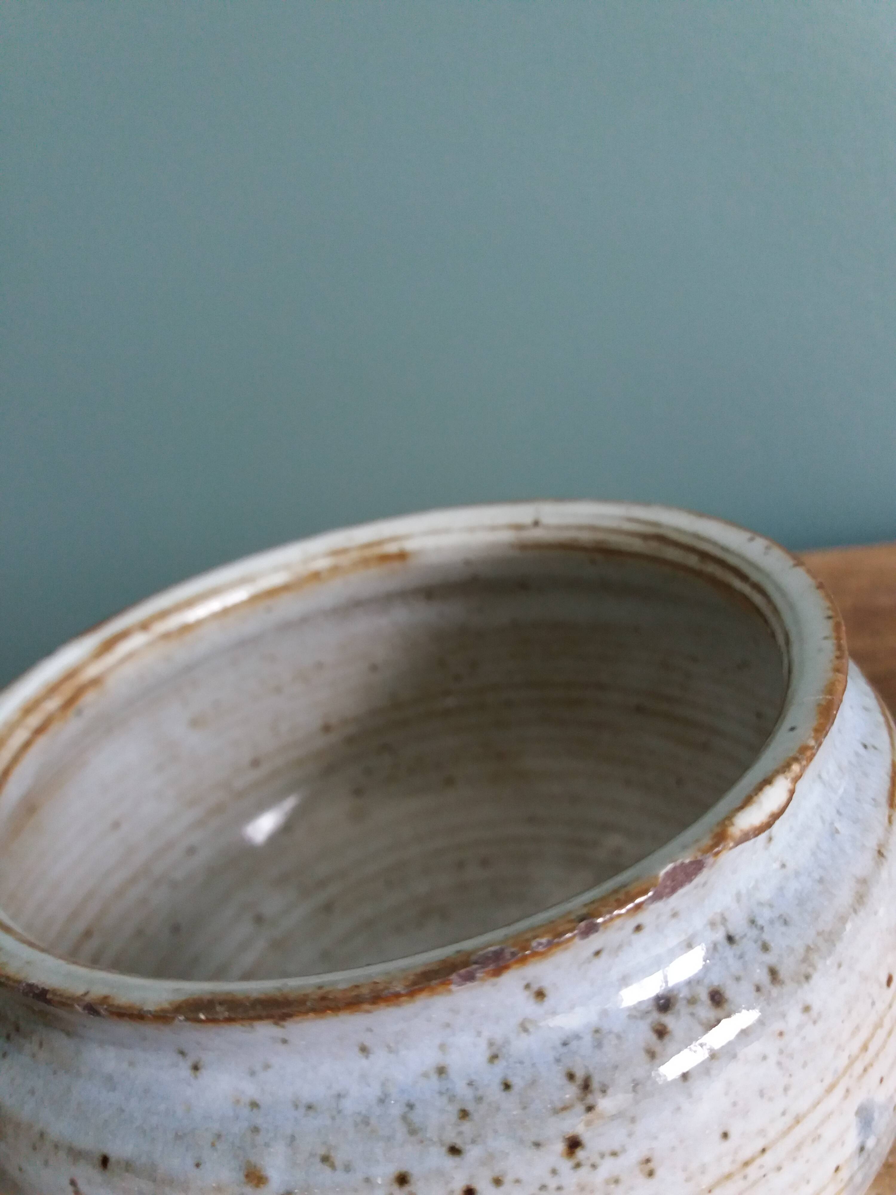 Ceramic pot, signed Atch, Chantal and Thierry Robert