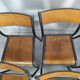 8 chaises d'école