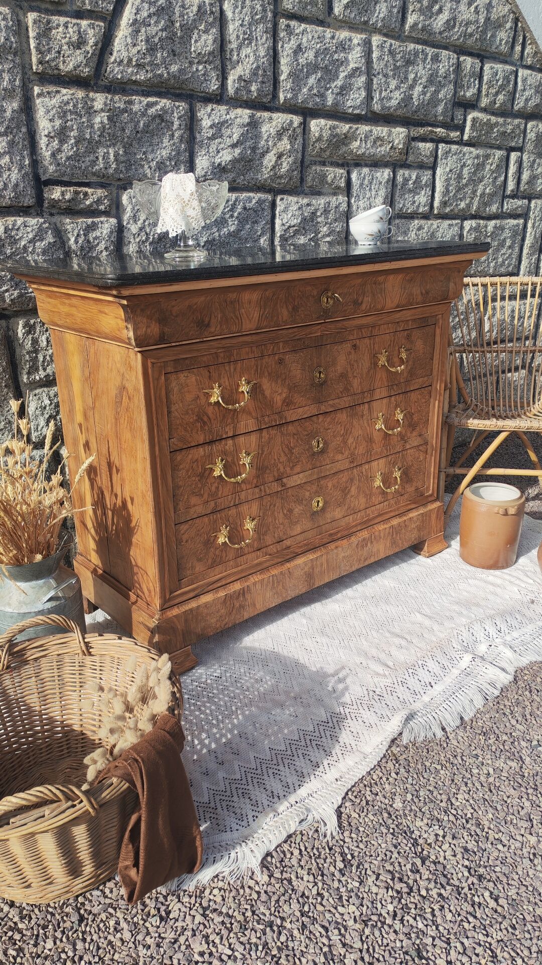 The Victorian Chest of Drawers