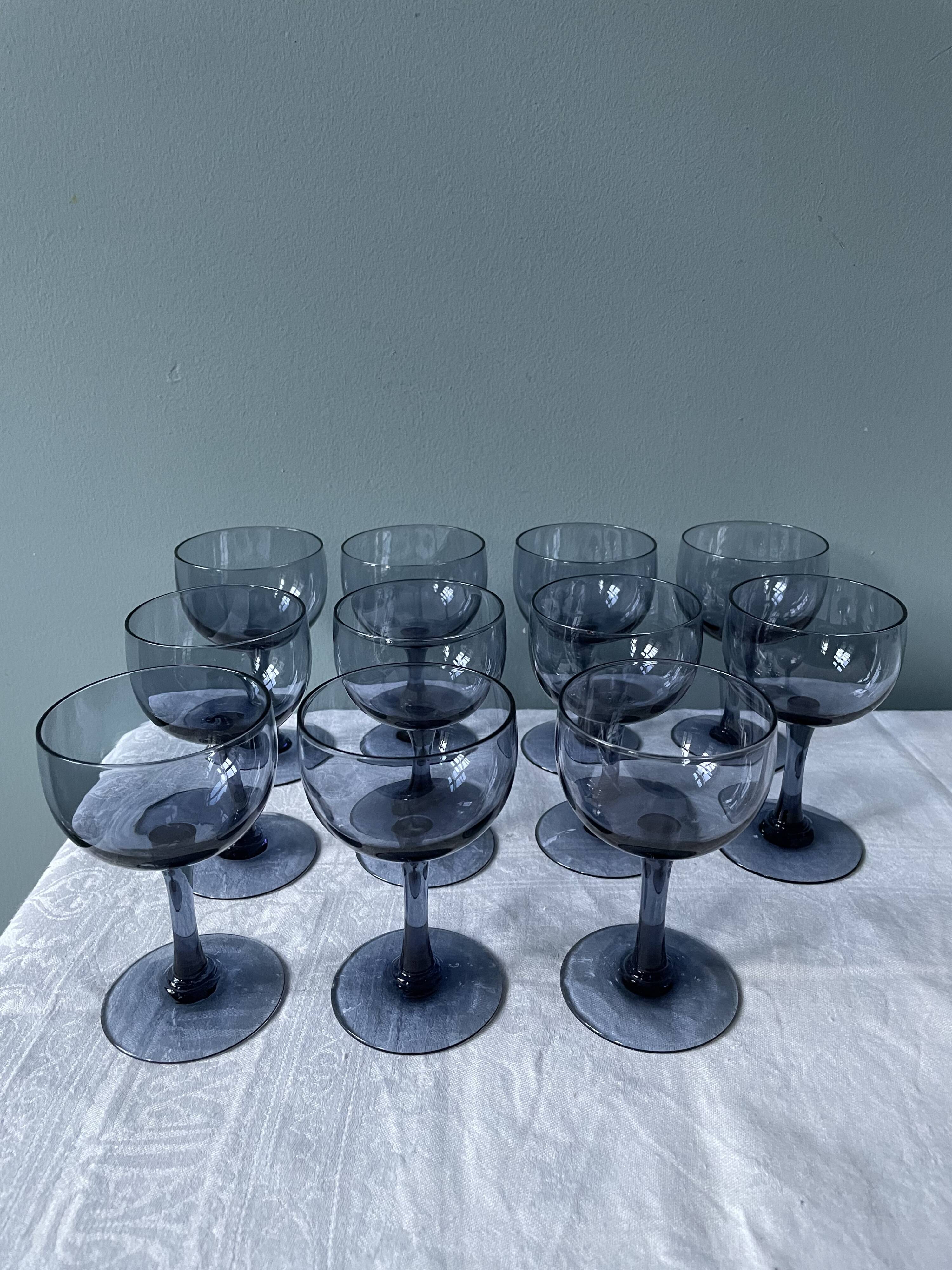 Series of 11 stemmed glasses, 1950