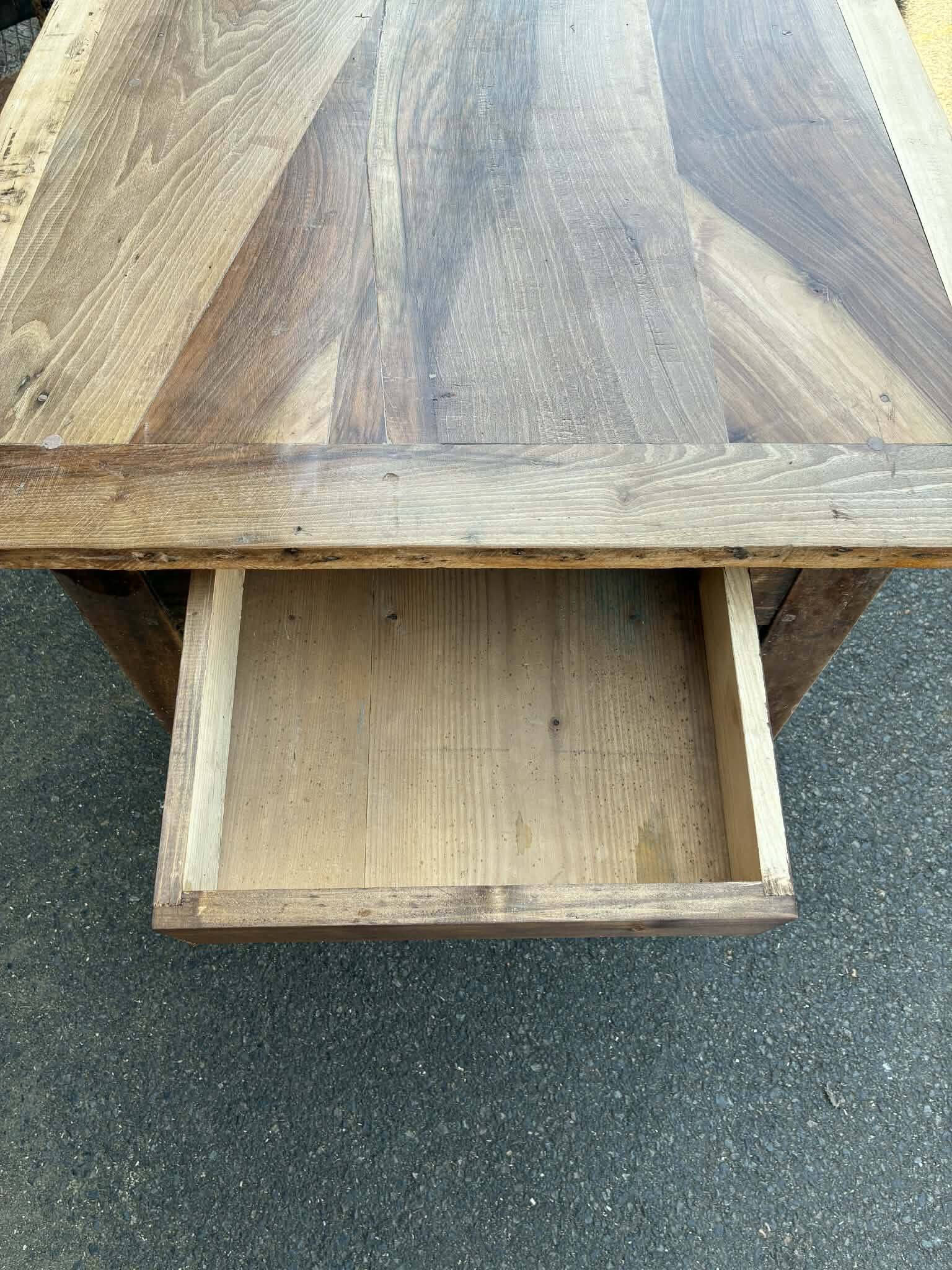 Table de salle à manger