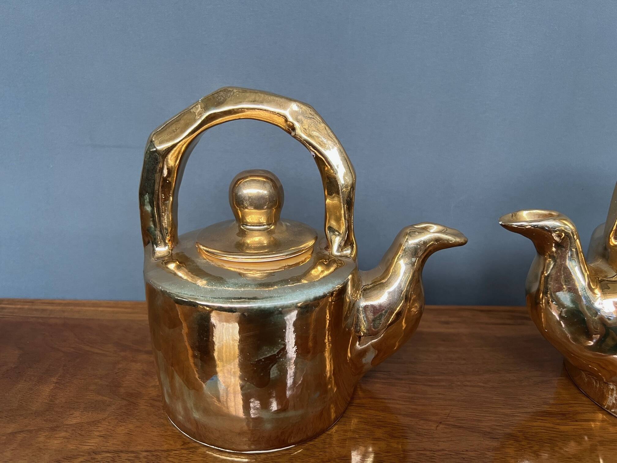 Golden ceramic teapot, model "Charlotte" by Kühn Keramik.