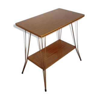 Table à deux plateaux en formica