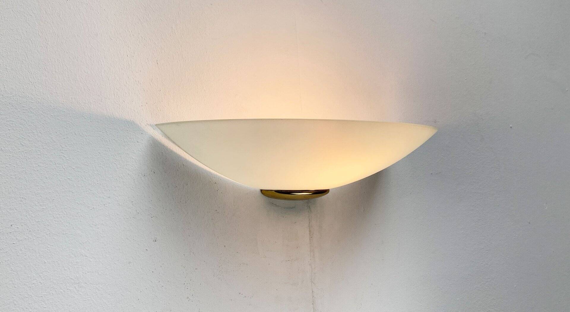 Postmodern vintage glass wall light by Metalarte, 1980s.