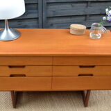 Commode minimaliste par Uniflex