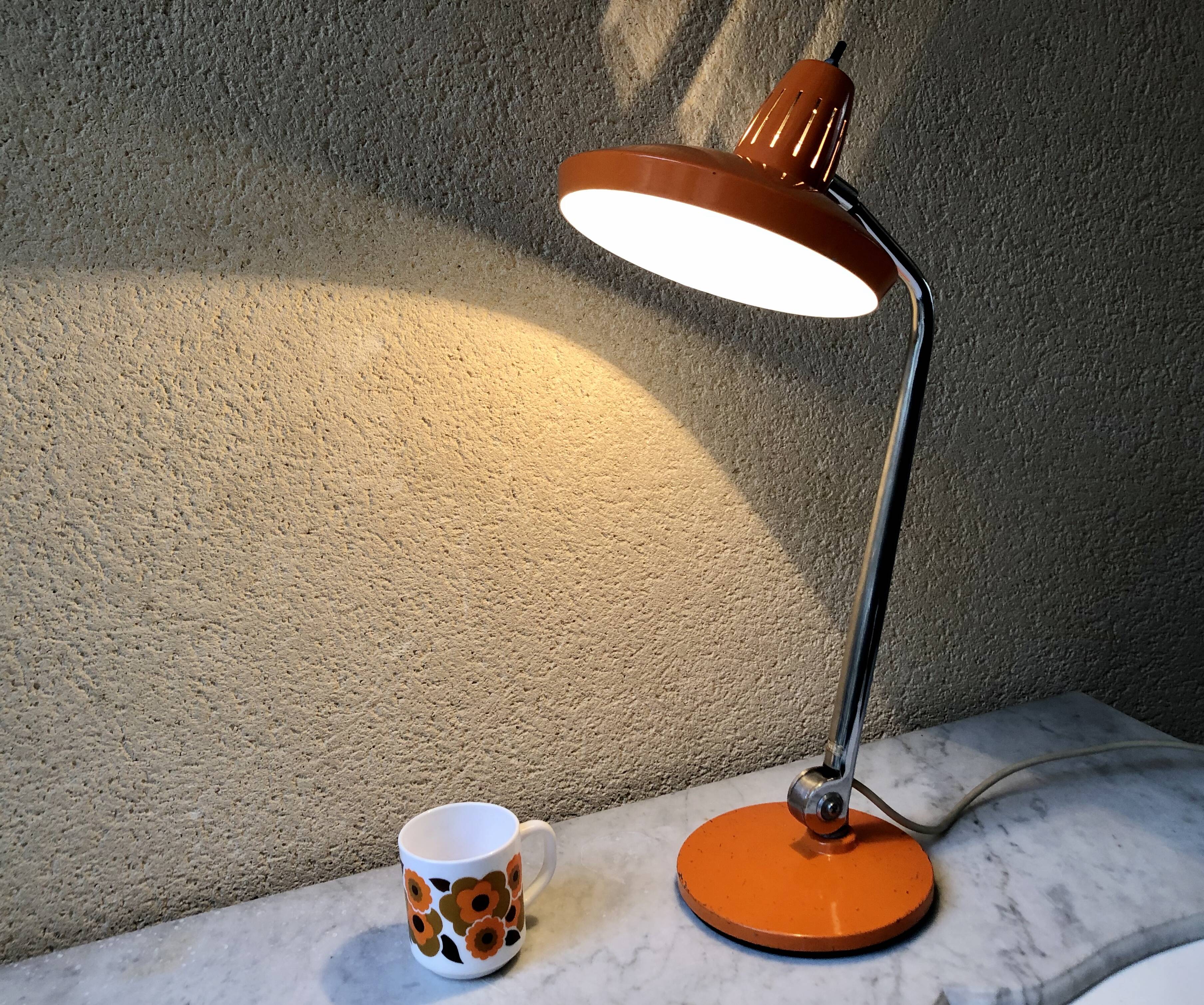 Fase Madrid office lamp vintage design 70s orange