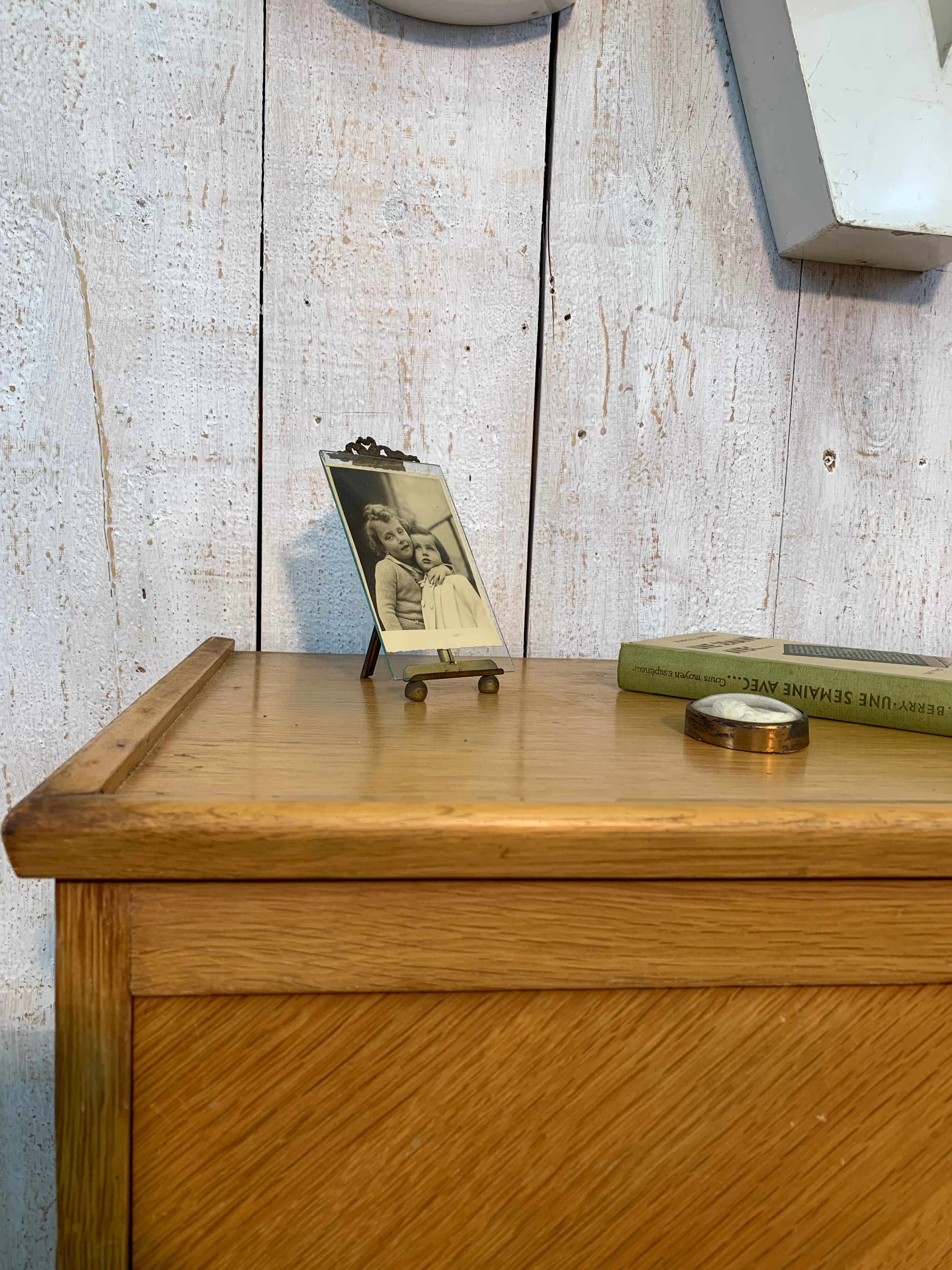 Vintage chest of drawers