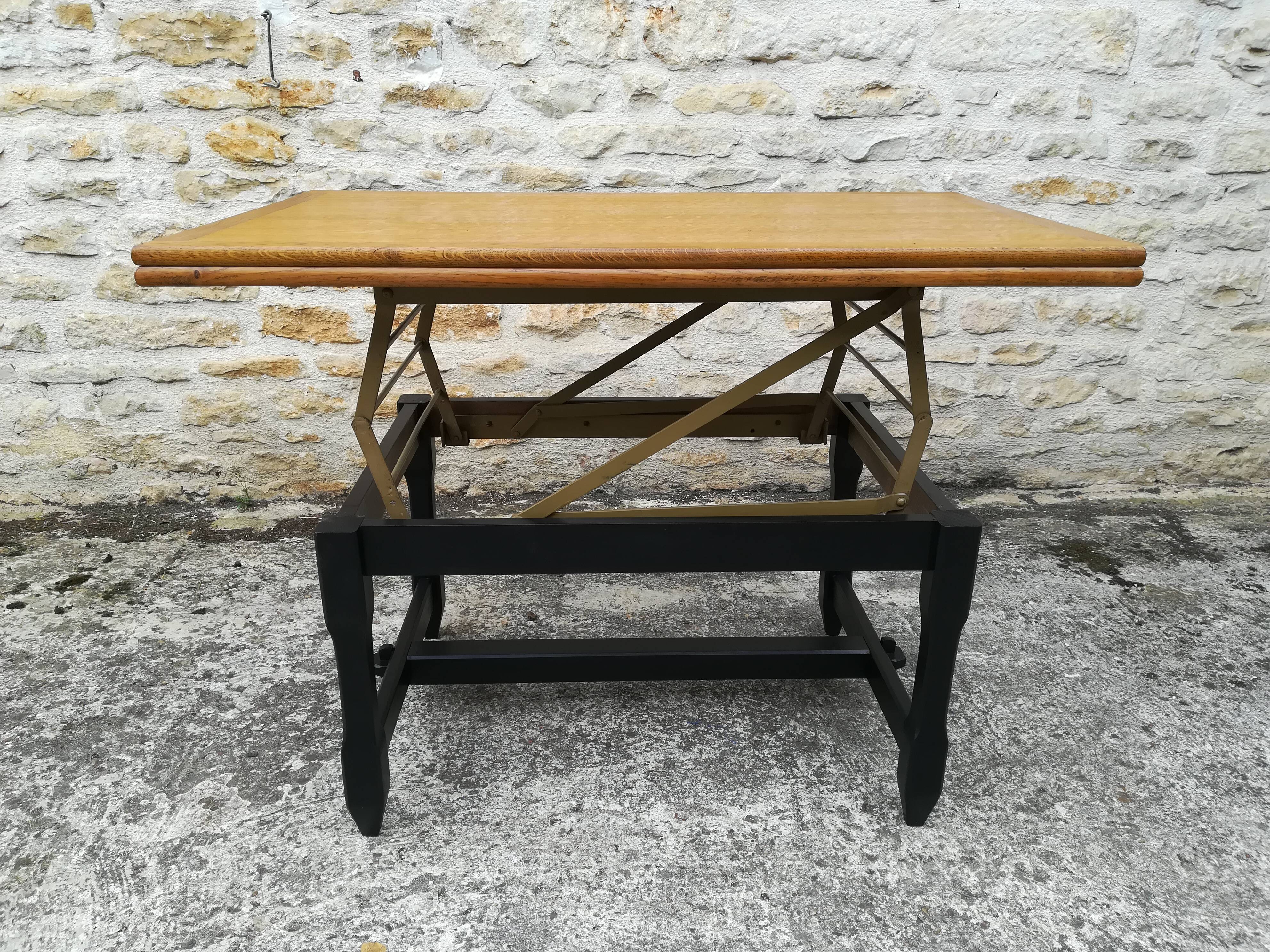 Modular oak coffee table
