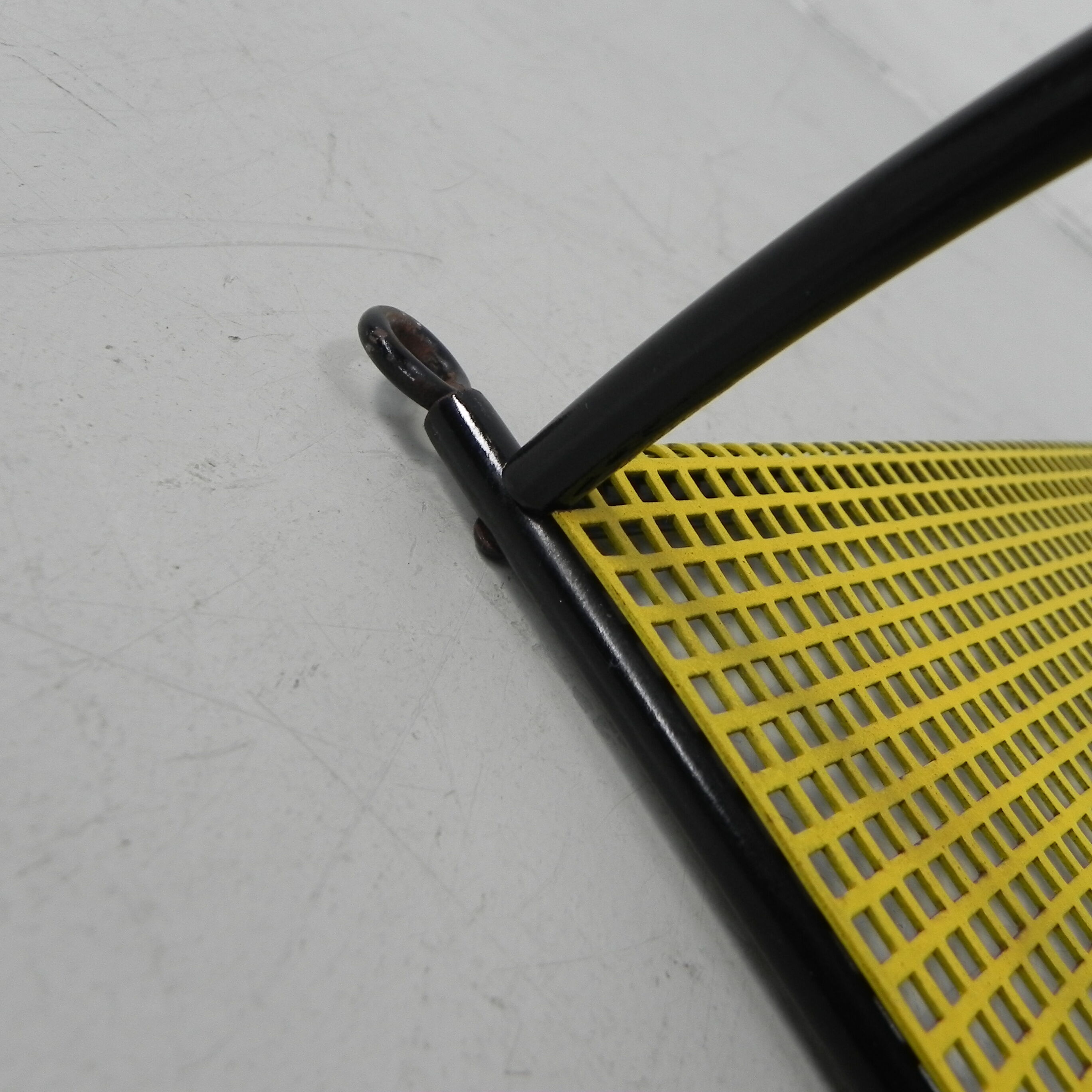 Pilastro wall rack with perforated steel plate