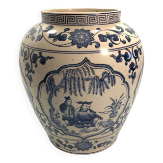 Large Chinese vase