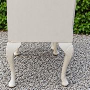 Pair of renovated antique bedside tables – Ivory from Orfèvres Libéron – 3 drawers