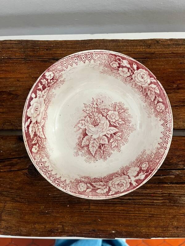 Digoin & Sarreguemines porcelain bowl