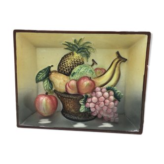 Corbeille de fruits trompe l'oeil en céramique