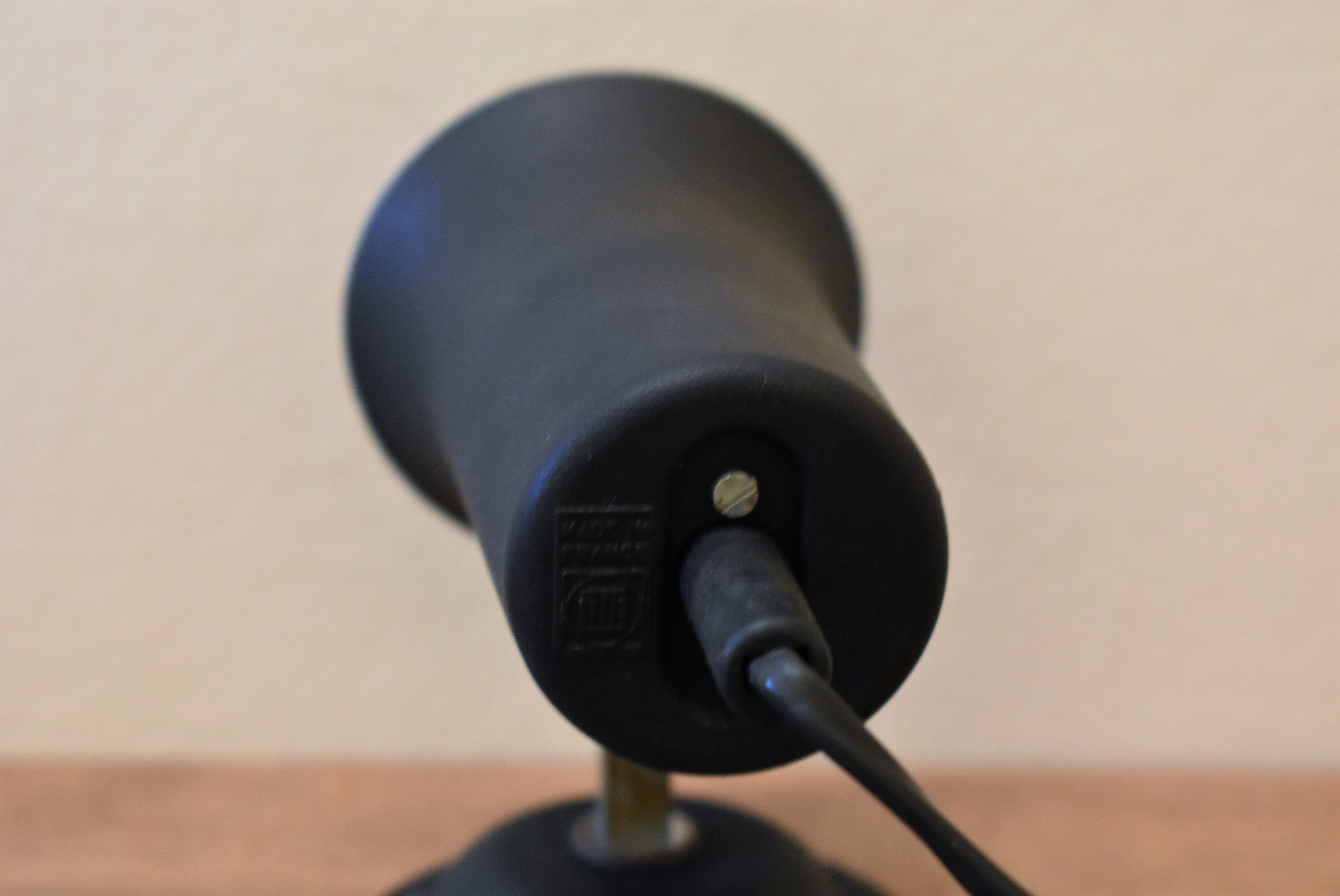 Black Lita wall light