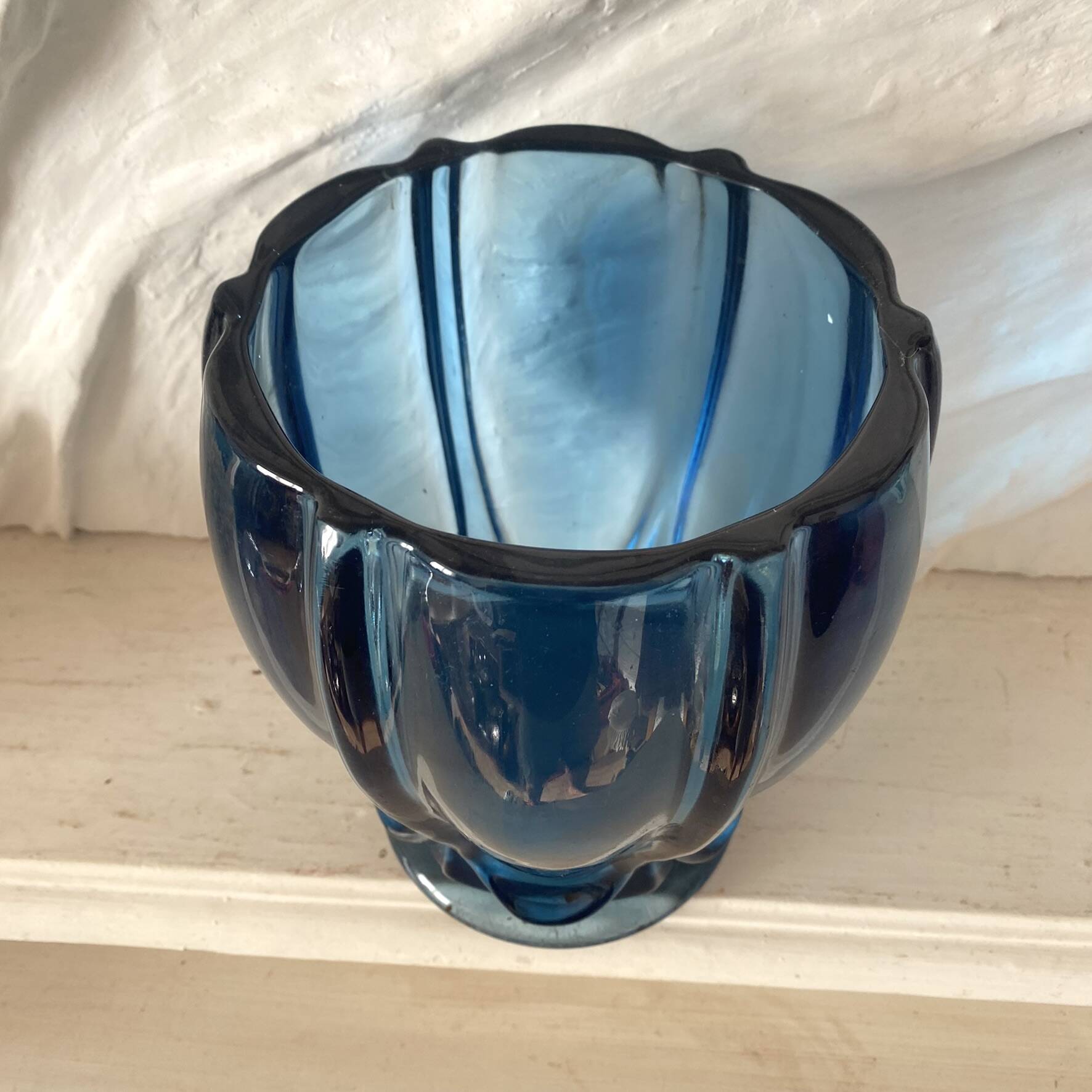 Antique tinted glass vase H20 cm