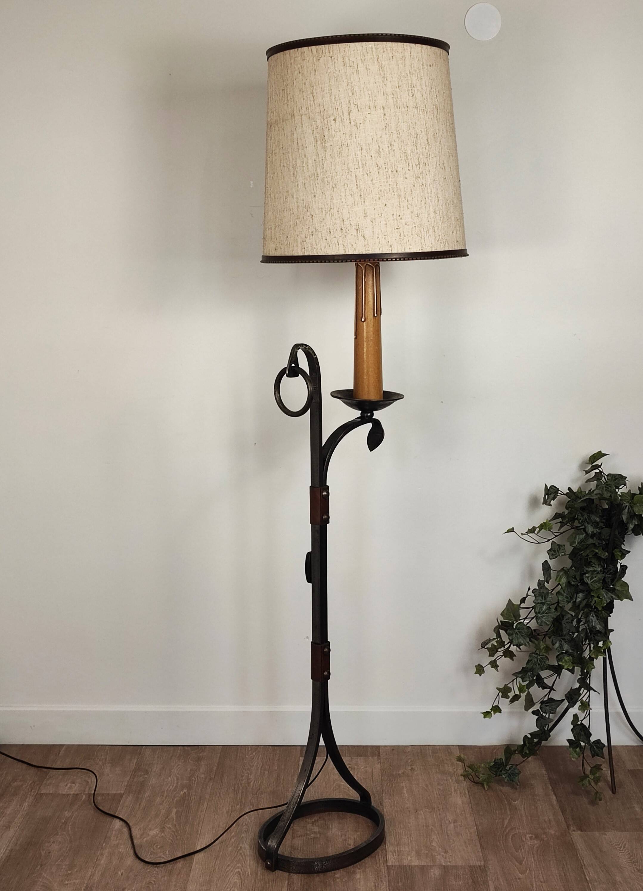 Wrought iron floor lamp Jean-Pierre Ryckaert