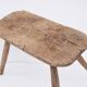 Tabouret de traite rural ancien en hêtre massif