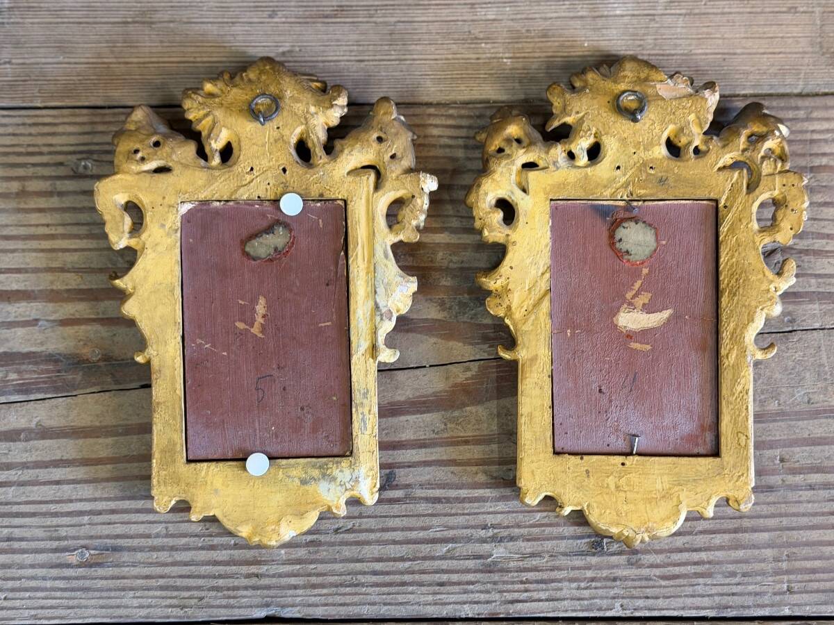 Pair of portraits of Italian bandits, oil on panels, gilded frames, circa 1880.