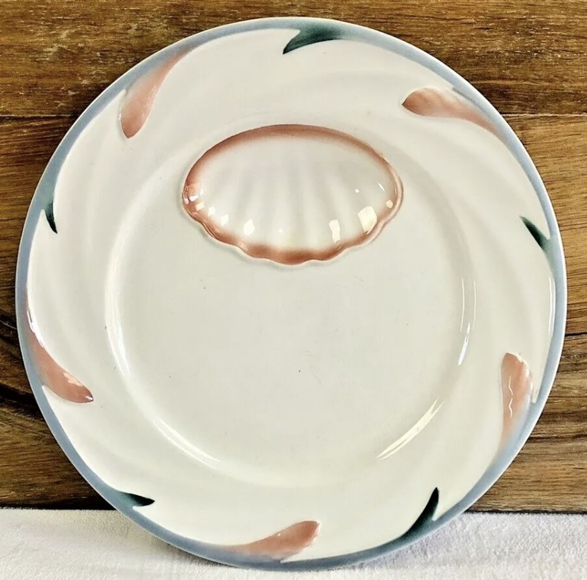 Set of 6 old Digoin Sarreguemines asparagus slushie plates