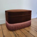 Pouf en velours bordeaux