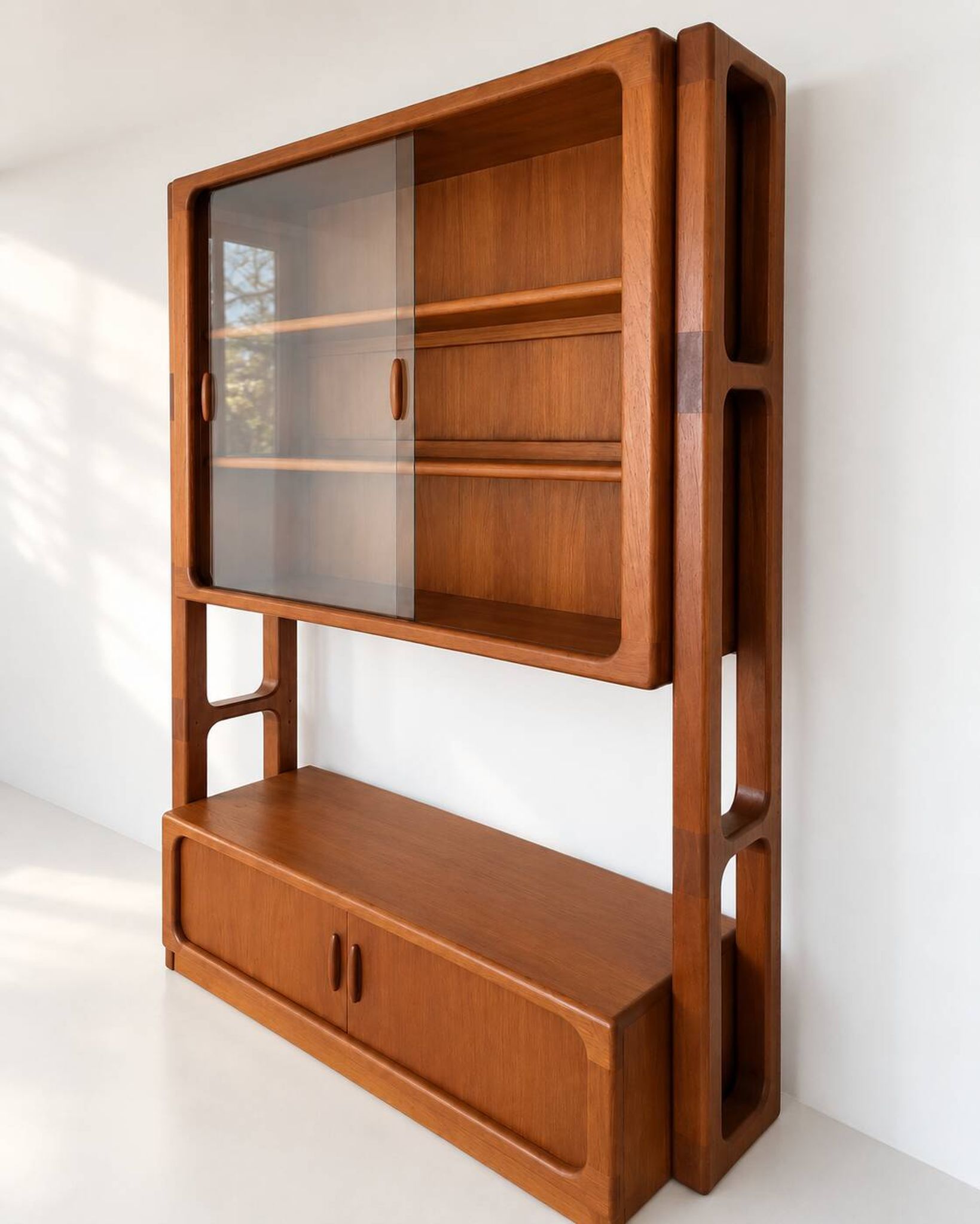 Cabinet - teak - Dyrlund Denmark