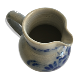 Tall pitcher with handle in sandstone to "gray of betshdorf blue" salt