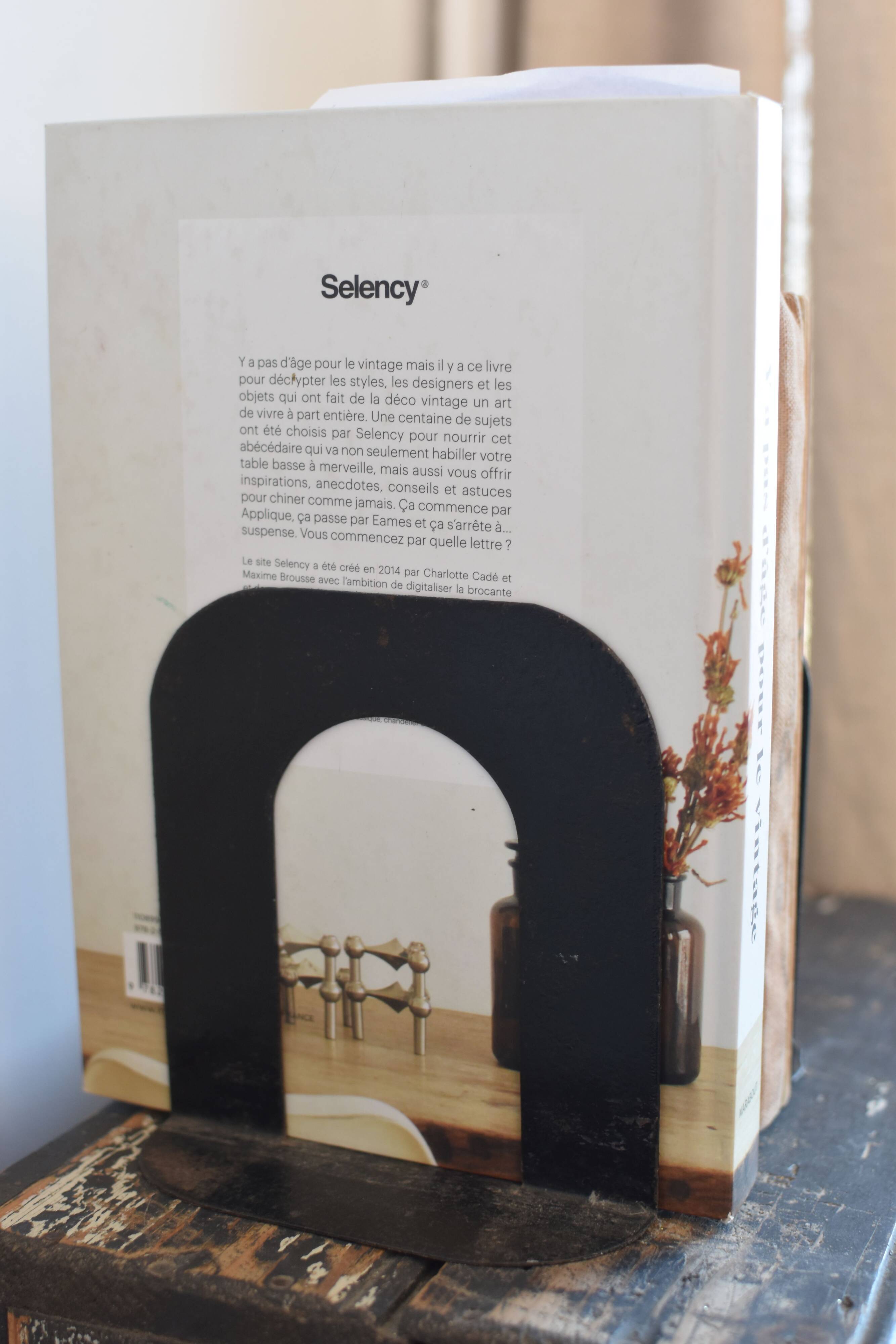Pair of esprit gras ravel bookends