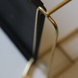 String shelf