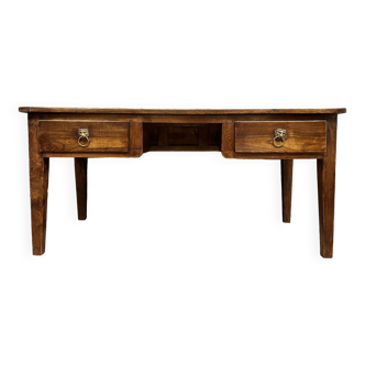 Bureau rustique Louis XVI en noyer massif vers 1800