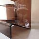Set de 2 tables de chevets en plexiglas fumé, Design 1970