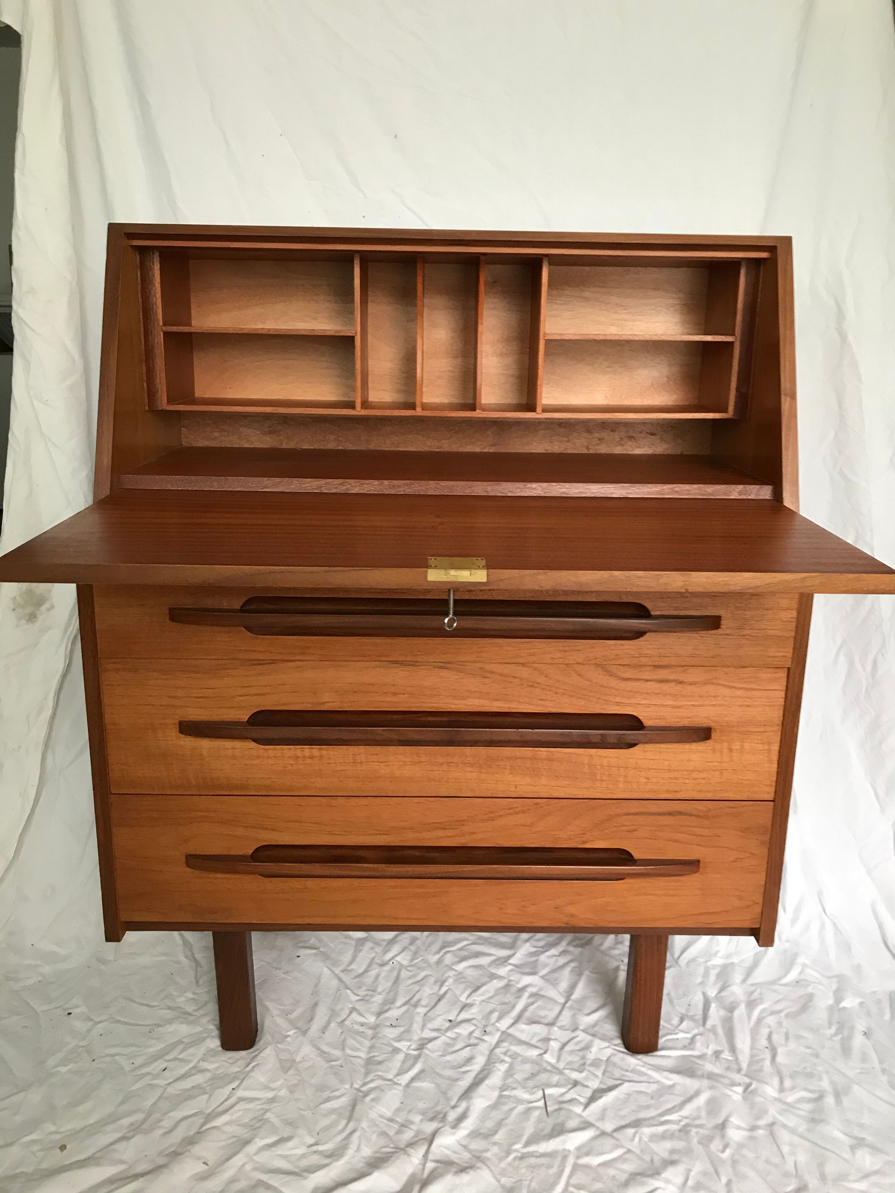 Secrétaire scandinave