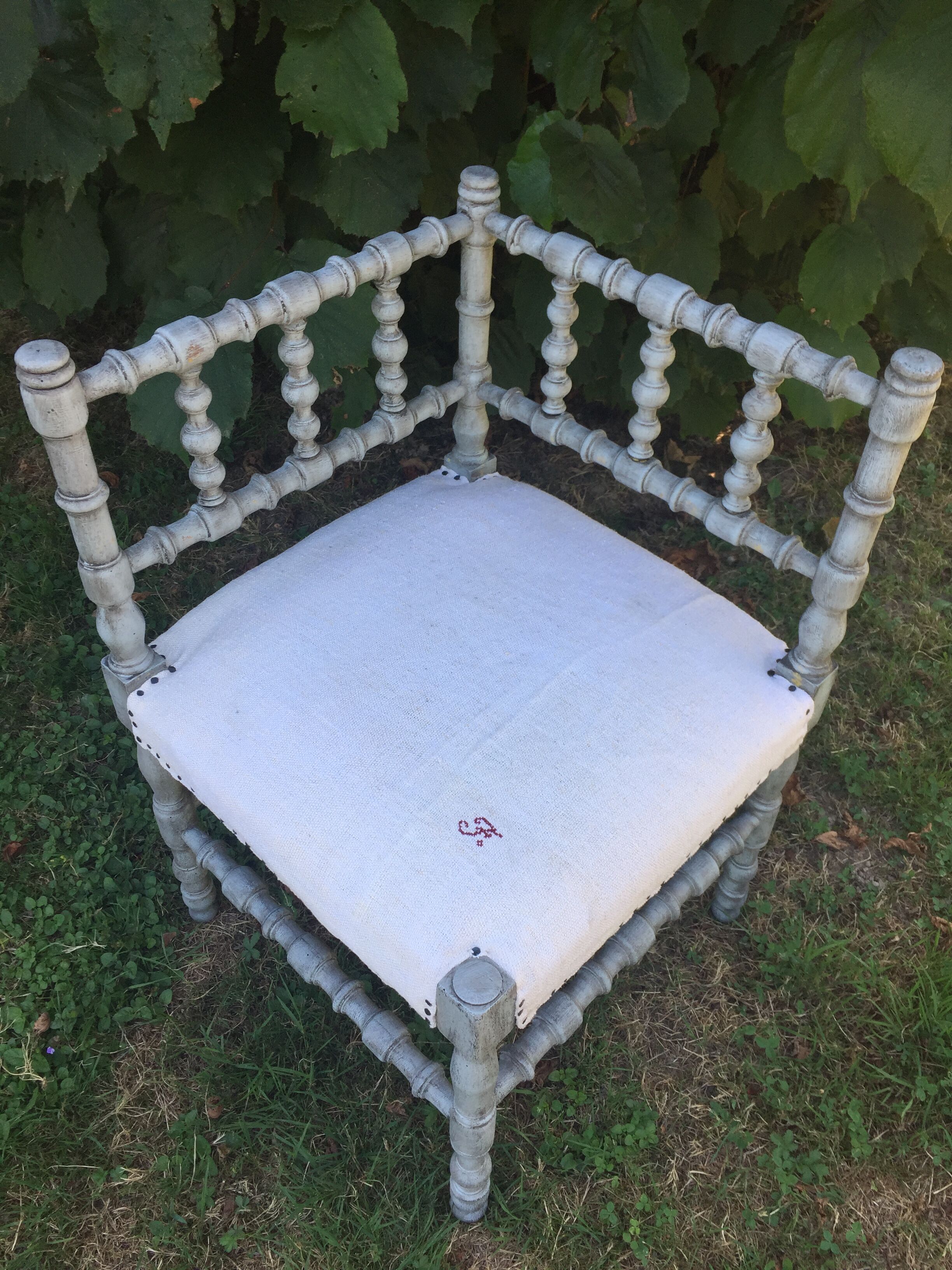 Corner antique chair