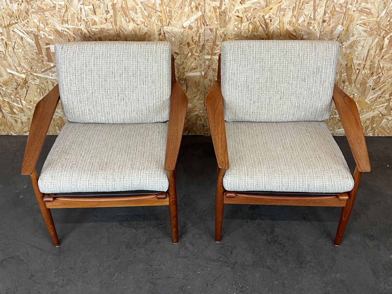 Pair of teak easy armchairs by Svend Aage Eriksen for Glostrup