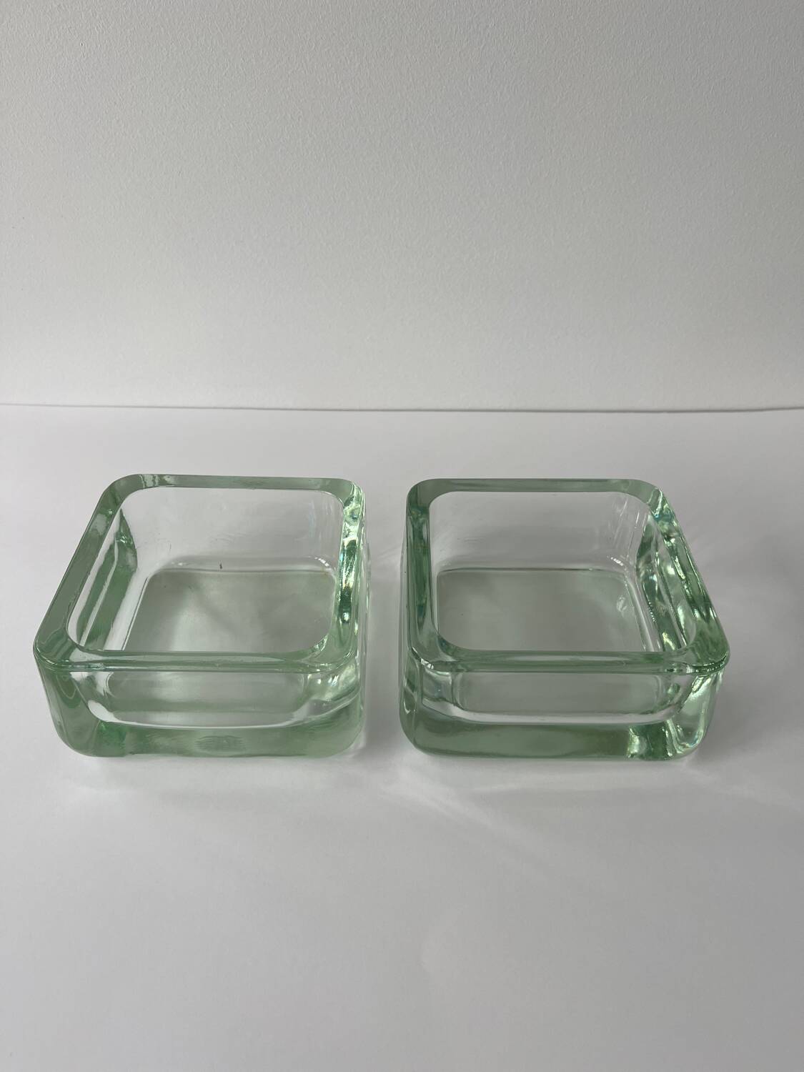 Solid square ashtray made of thick glass