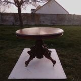Round table with 3 extensions