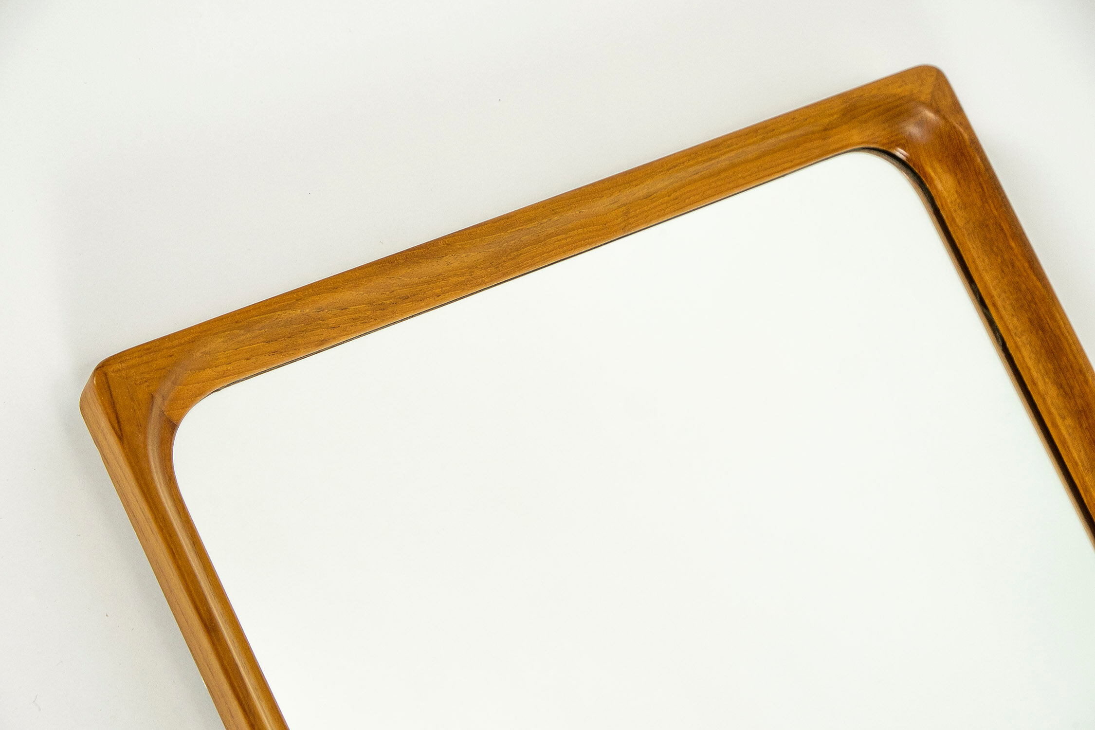 Teak mirror from Glasmäster Markaryd, 1960s - 105x45cm
